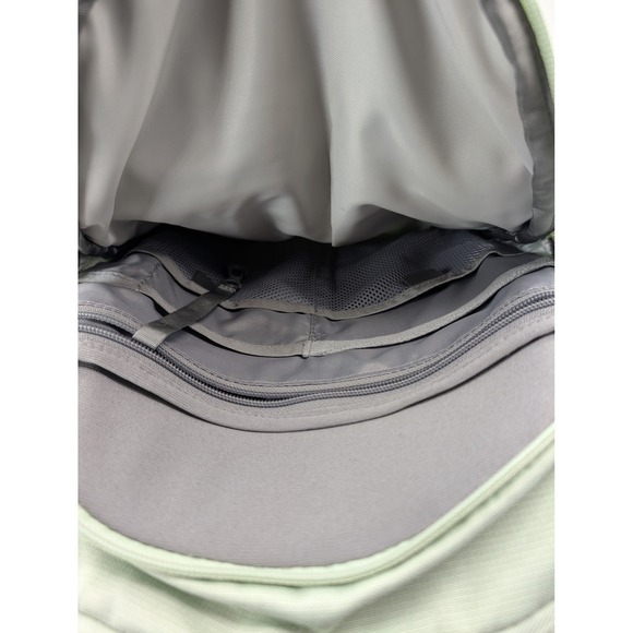 North Face Recon Backpack Sage Green - FlexVent Laptop Travel Daypack - Picture 5 of 13